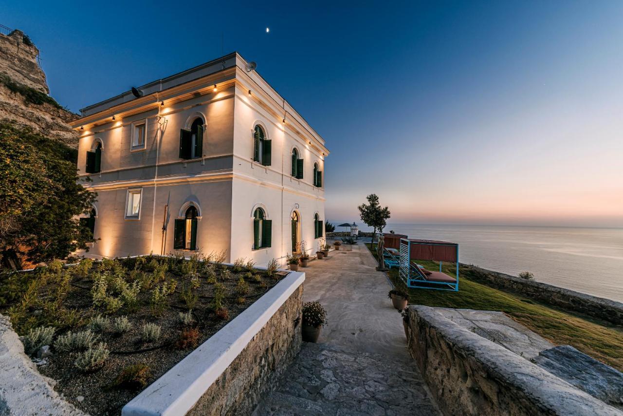 Faro Punta Imperatore Forio di Ischia Dış mekan fotoğraf