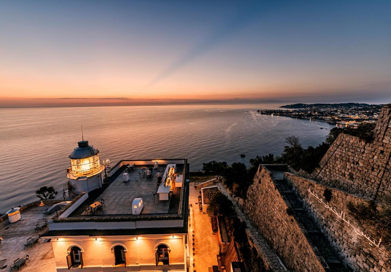 Faro Punta Imperatore Forio di Ischia Dış mekan fotoğraf